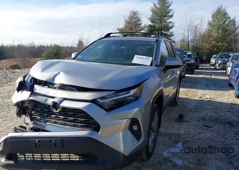 2023 Toyota Rav4 Xle Premium z USA, uszkodzony, nr VIN 2T3A1RFV1PC349345